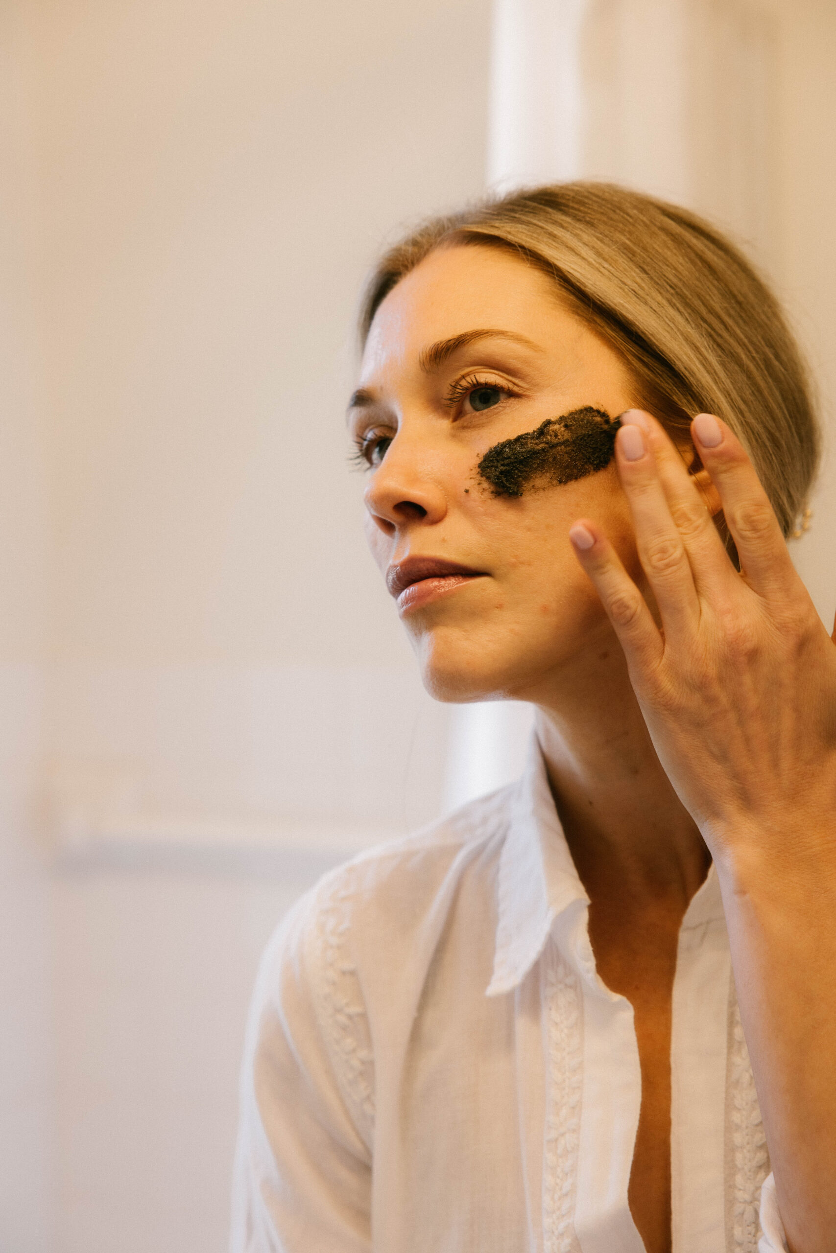 Ma'ema'e Exfoliating Face Polish - Image 3