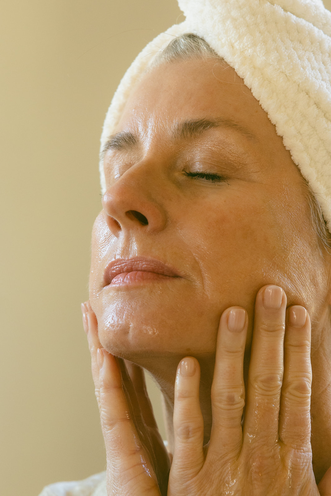 How to Transition Your Skincare Routine Between Seasons